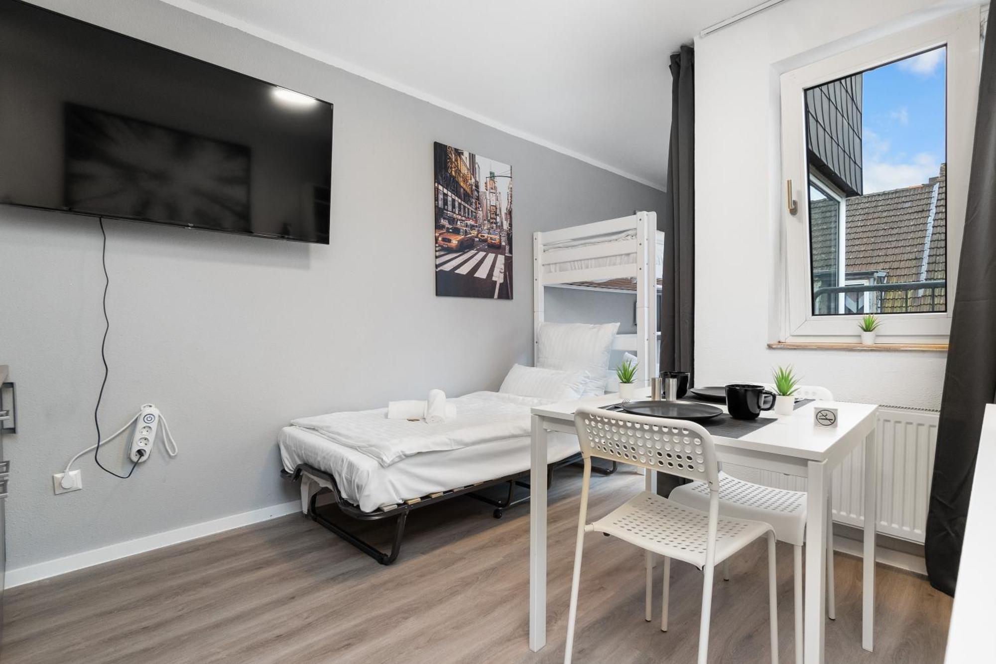 Messe, Monteure, Budget - Einfache Komfortable 2 Personen Wohnung Дуйсбург Екстер'єр фото